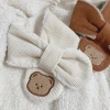 ins autumn and winter children's scarves: Cute and adorable pet cartoon babies, warm and thick, imitation rabbit plush boys' and girls' scarves Application Scenario